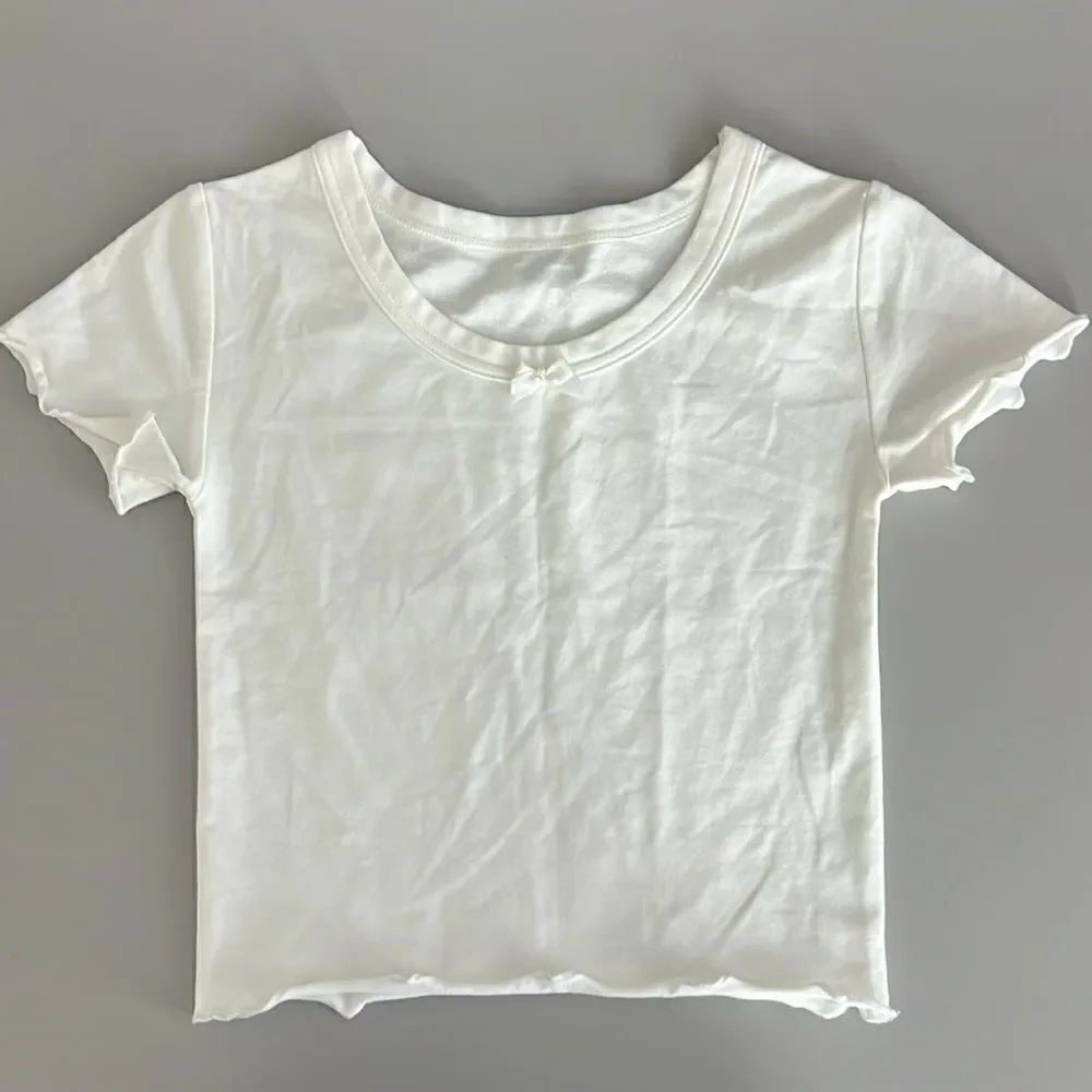New Rumored Fitted White Cropped T-shirt Size XS